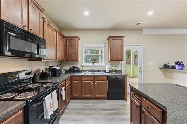 217 Klinetop Drive, Mcdonough, GA 30253