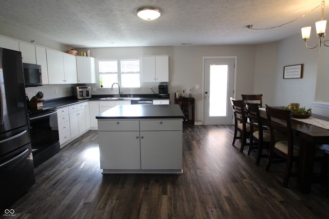 4154 Taunton Court, Plainfield, IN 46168