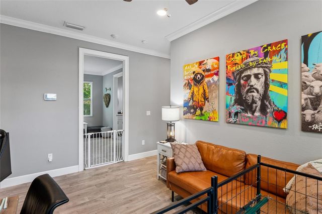 2424 12TH STREET S, St Petersburg, FL 33705