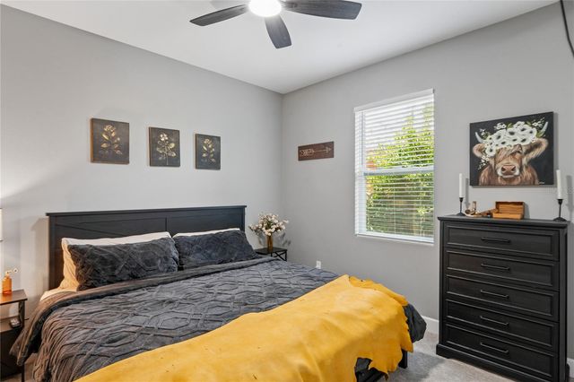 2424 12TH STREET S, St Petersburg, FL 33705