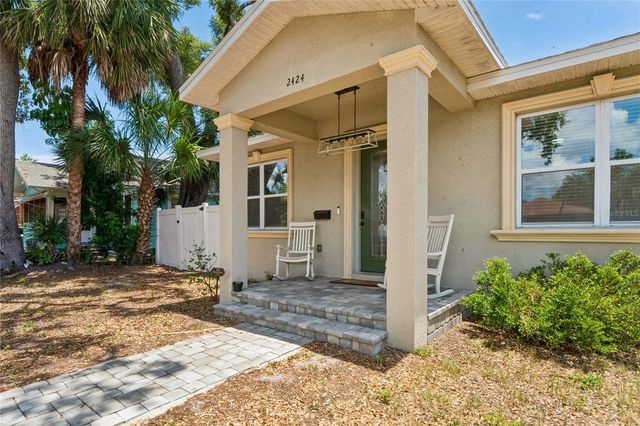 2424 12TH STREET S, St Petersburg, FL 33705