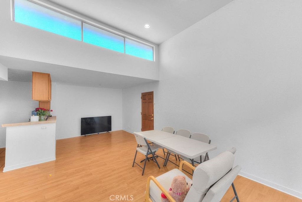 5700 Etiwanda 212, Tarzana, CA 91356 — photo 5