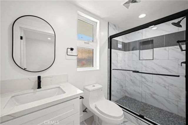 6704 Kester Avenue, Van Nuys, CA 91405