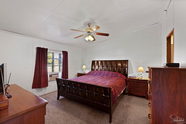 5051 W Hwy 4, Walnut Hill, FL 32535