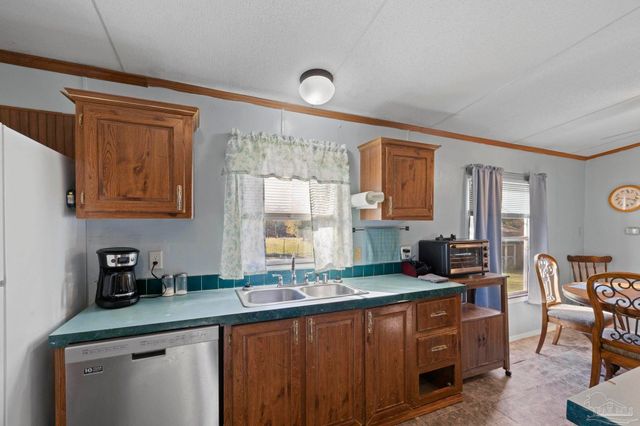5051 W Hwy 4, Walnut Hill, FL 32535