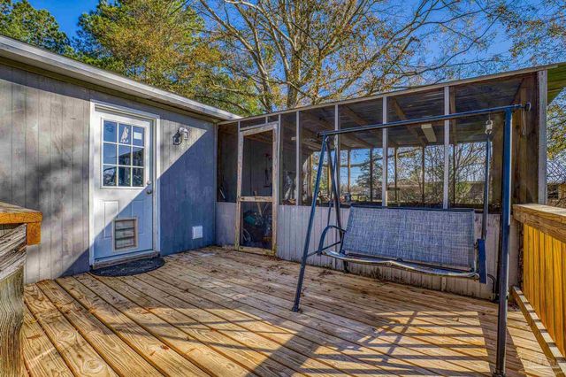 5051 W Hwy 4, Walnut Hill, FL 32535
