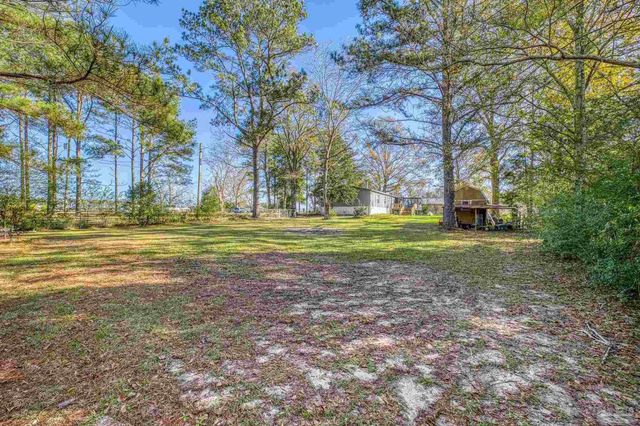 5051 W Hwy 4, Walnut Hill, FL 32535