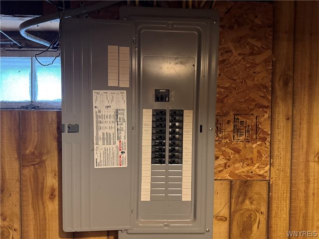 270 Grand Street, Lockport City, NY 14094