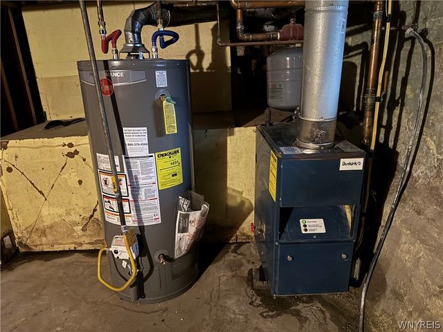 270 Grand Street, Lockport City, NY 14094