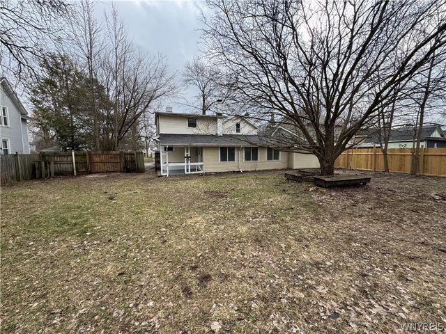 270 Grand Street, Lockport City, NY 14094