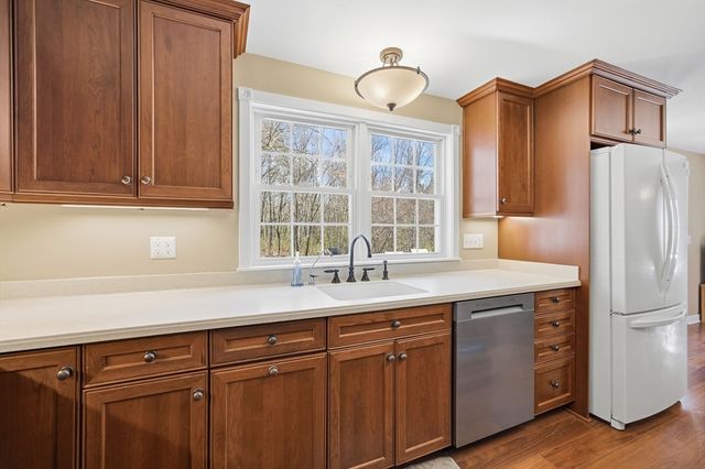 200 Nashua Rd, Groton, MA 01450