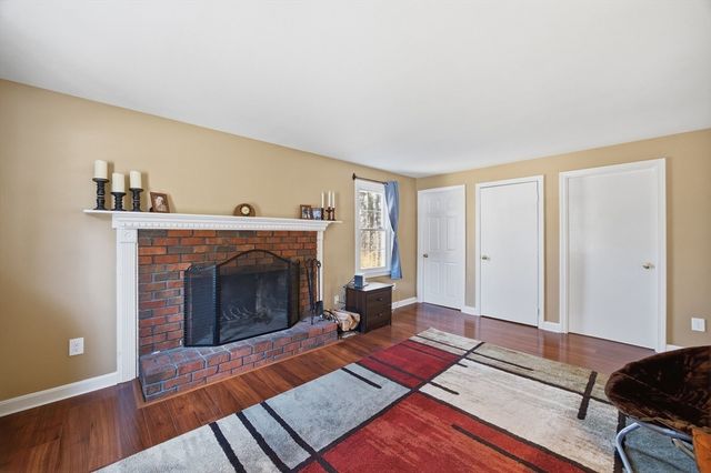 200 Nashua Rd, Groton, MA 01450