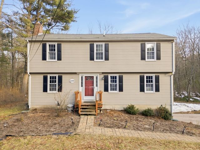 200 Nashua Rd, Groton, MA 01450