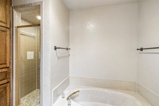 5503 Timber Green Drive, Arlington, TX 76016