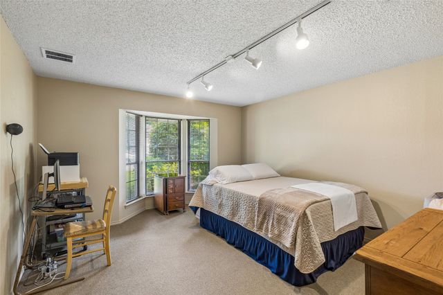 5503 Timber Green Drive, Arlington, TX 76016