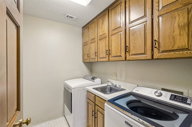 5503 Timber Green Drive, Arlington, TX 76016