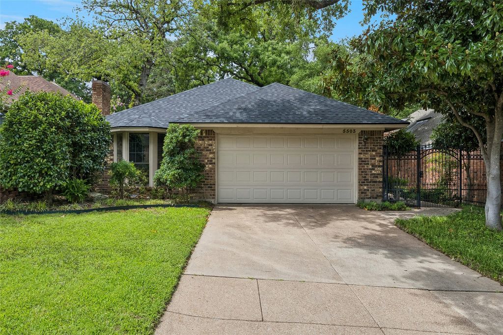 5503 Timber Green Drive, Arlington, TX 76016