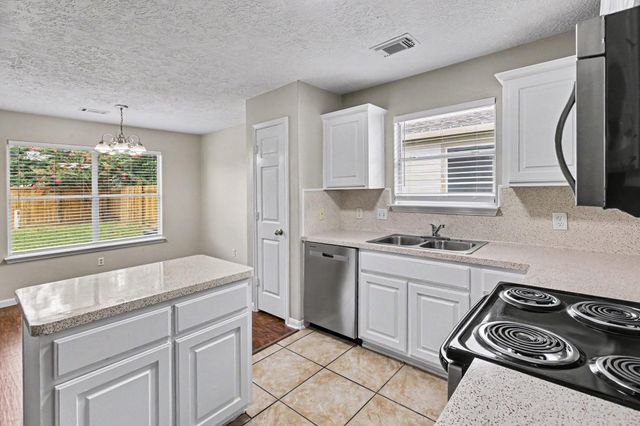 4914 Comal River Loop, Spring, TX 77386