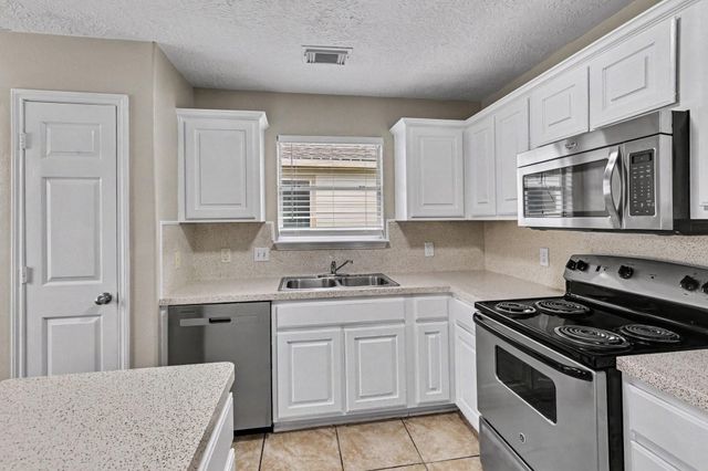 4914 Comal River Loop, Spring, TX 77386