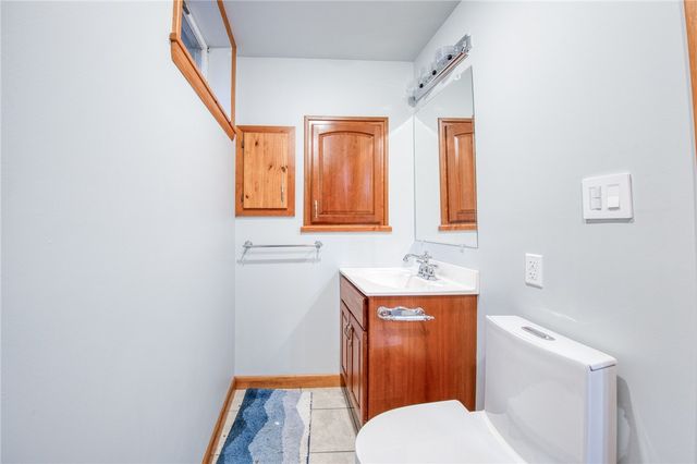 102 Bayberry Lane, Cranberry Twp, PA 16066