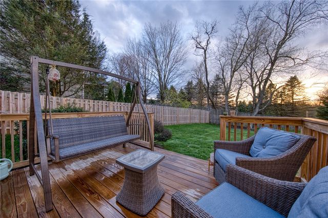 102 Bayberry Lane, Cranberry Twp, PA 16066