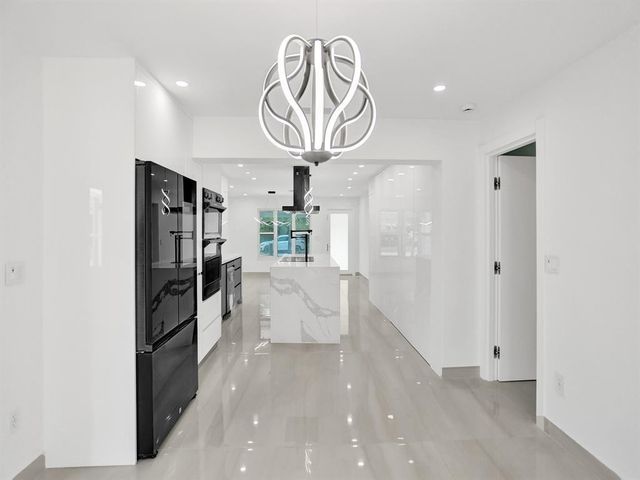 4530 SW 34th Drive, Dania Beach, FL 33312