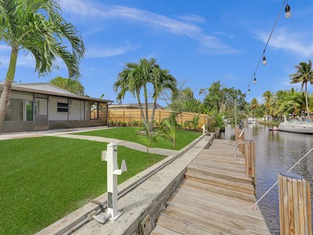 4530 SW 34th Drive, Dania Beach, FL 33312