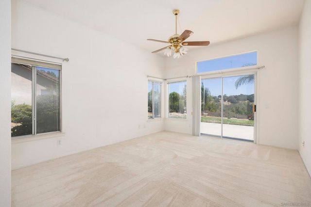 1221 Palomares Ct., Fallbrook, CA 92028