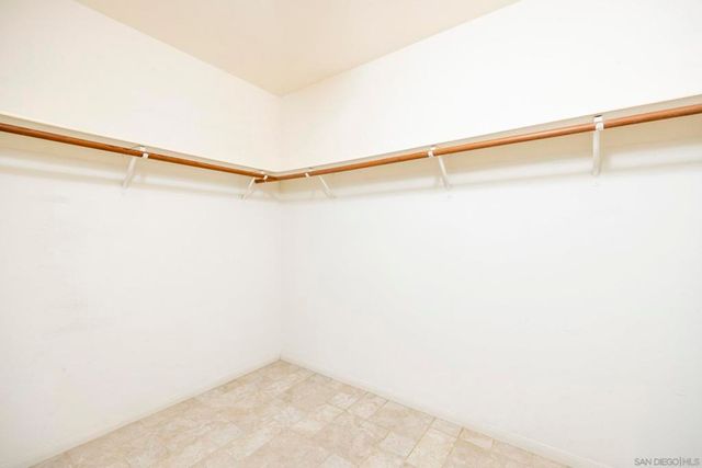 1221 Palomares Ct., Fallbrook, CA 92028