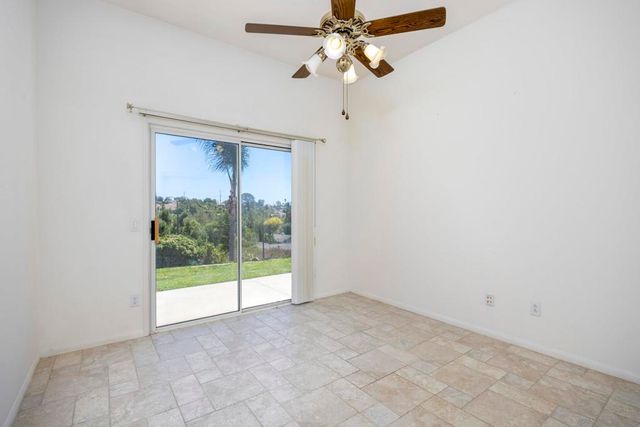 1221 Palomares Ct., Fallbrook, CA 92028