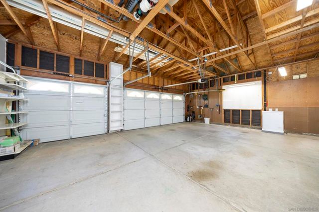1221 Palomares Ct., Fallbrook, CA 92028