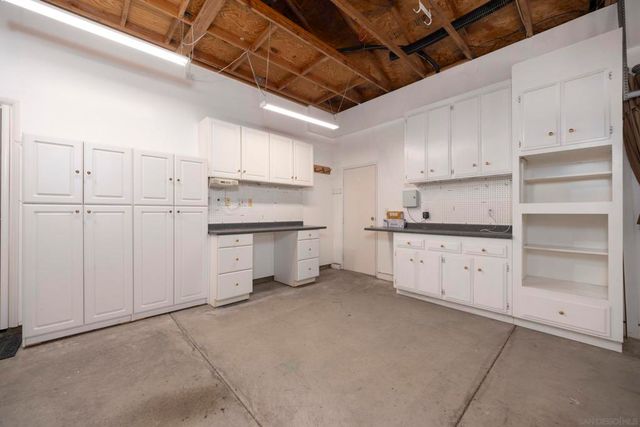 1221 Palomares Ct., Fallbrook, CA 92028
