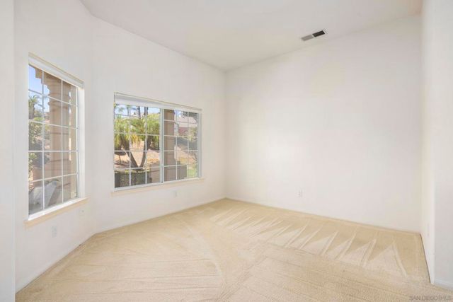 1221 Palomares Ct., Fallbrook, CA 92028
