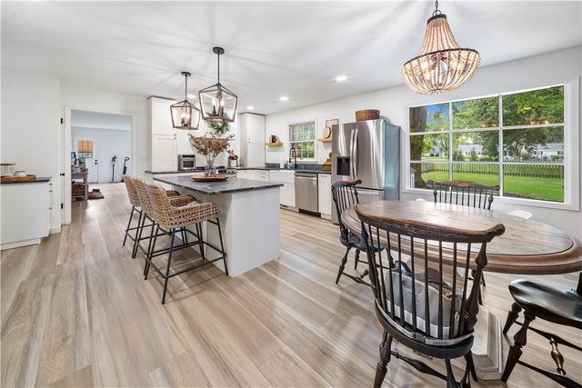 2196 Merrimont Drive, Troy, OH 45373