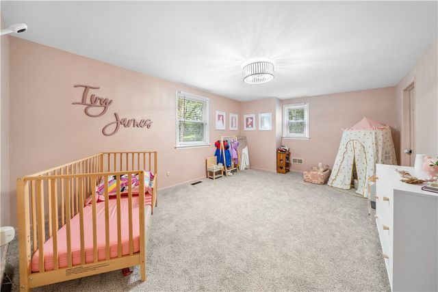 2196 Merrimont Drive, Troy, OH 45373