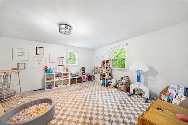 2196 Merrimont Drive, Troy, OH 45373