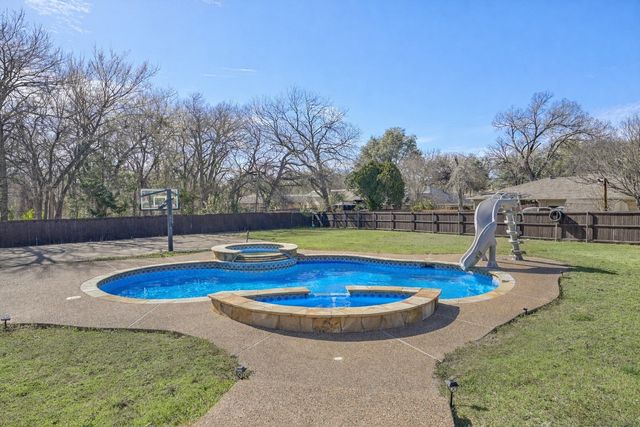 601 Belclaire Terrace, Desoto, TX 75115