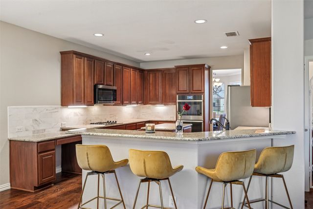 601 Belclaire Terrace, Desoto, TX 75115