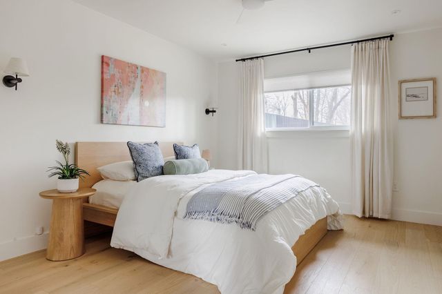 2220 E Stassney LN B, Austin, TX 78744