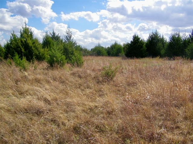 E 1020 Road, Prague, OK 74864