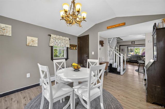 123 Barclay Lane, Saugerties, NY 12477