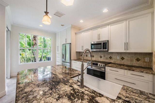 14553 MIRABELLE VISTA CIRCLE, Tampa, FL 33626