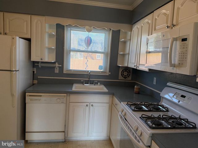 5349 TRUMAN AVE, Alexandria, VA 22304