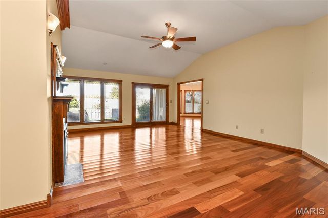 899 Sherwood Drive, Springfield, MO 65810