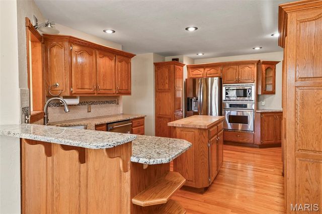 899 Sherwood Drive, Springfield, MO 65810