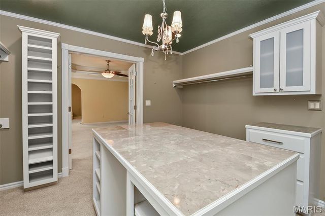 899 Sherwood Drive, Springfield, MO 65810