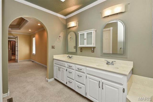 899 Sherwood Drive, Springfield, MO 65810