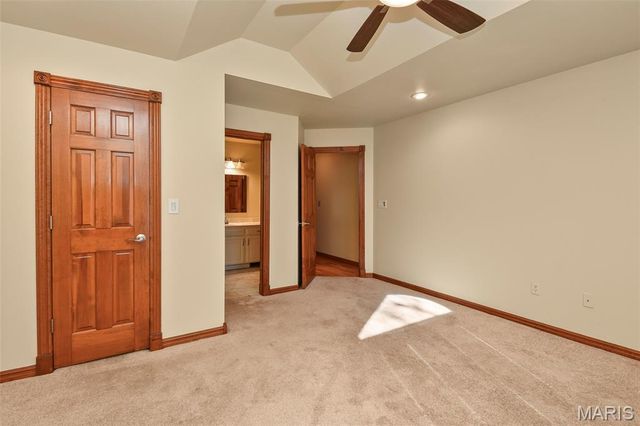 899 Sherwood Drive, Springfield, MO 65810