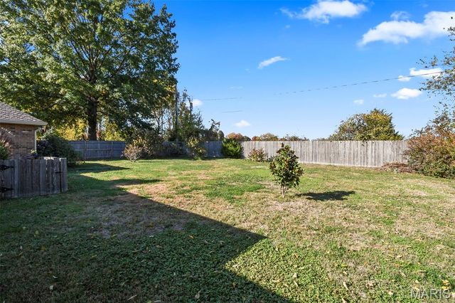 899 Sherwood Drive, Springfield, MO 65810