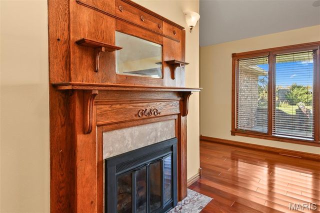 899 Sherwood Drive, Springfield, MO 65810